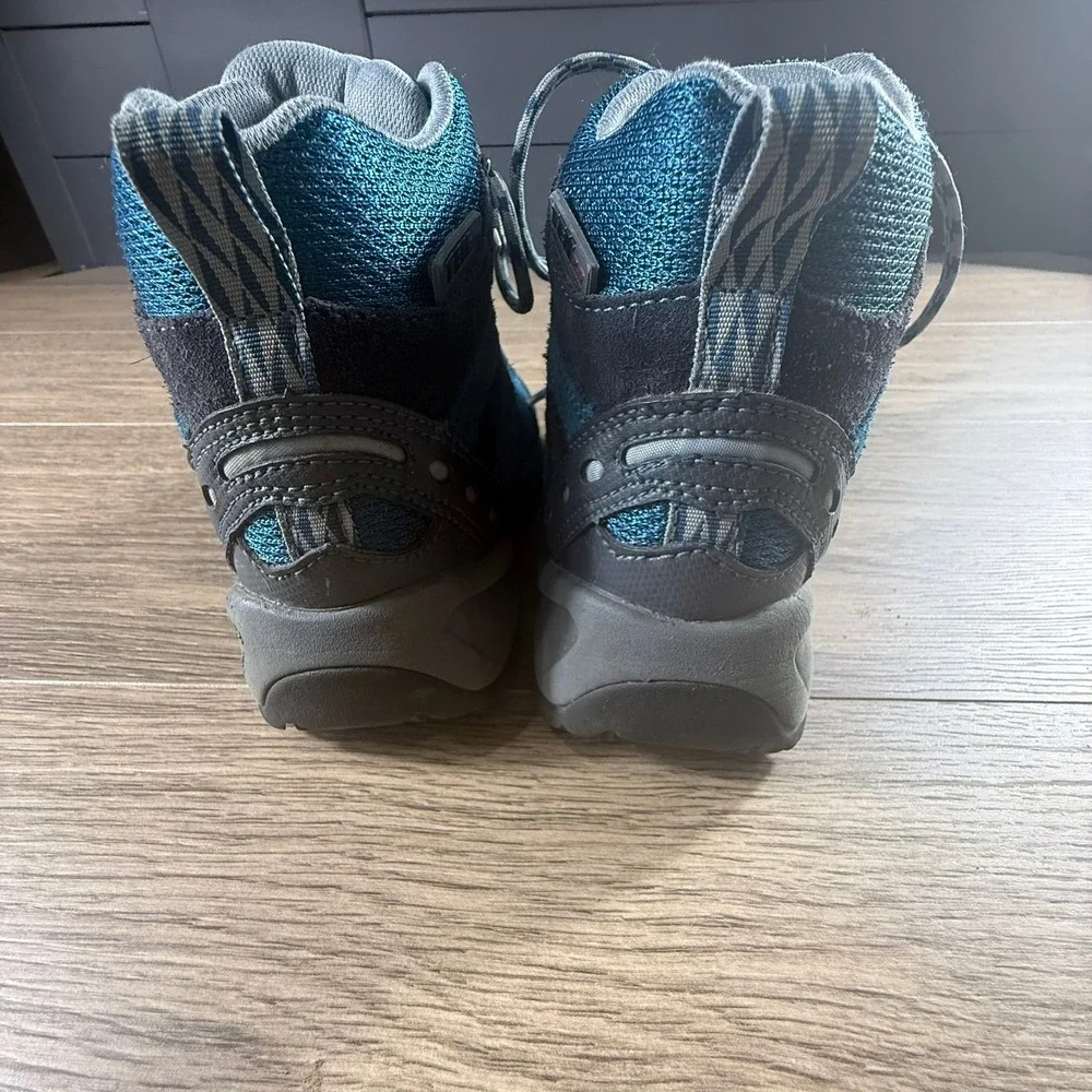 L.L. Bean Kids Trail Model Hiker Boots Waterproof Suede Blue Size 2 Outdoors